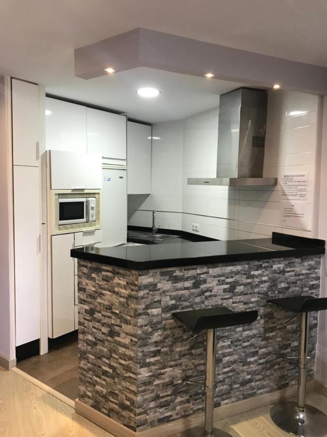 Estudio Fuengirola Luaran gambar
